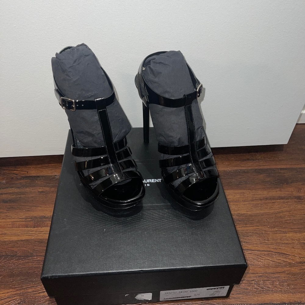 Saint Laurent heels